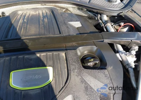 2018 Porsche Panamera E-Hybrid 4 из США, поврежденный, VIN WP0AE2A75JL128585